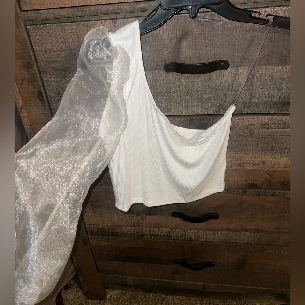 One Shoulder Puff Sleeve Crop Top